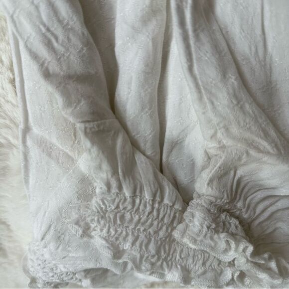 Show Me Your MuMu off the shoulder white top renaissance style - Picture 6 of 6